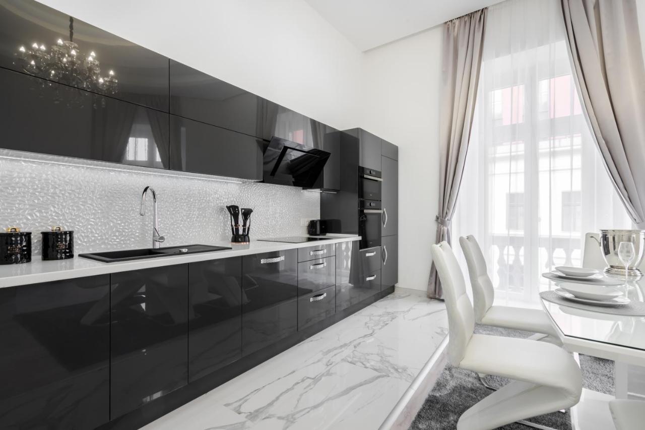 Appartement Kiraly 35 Luxury With Free Parking *